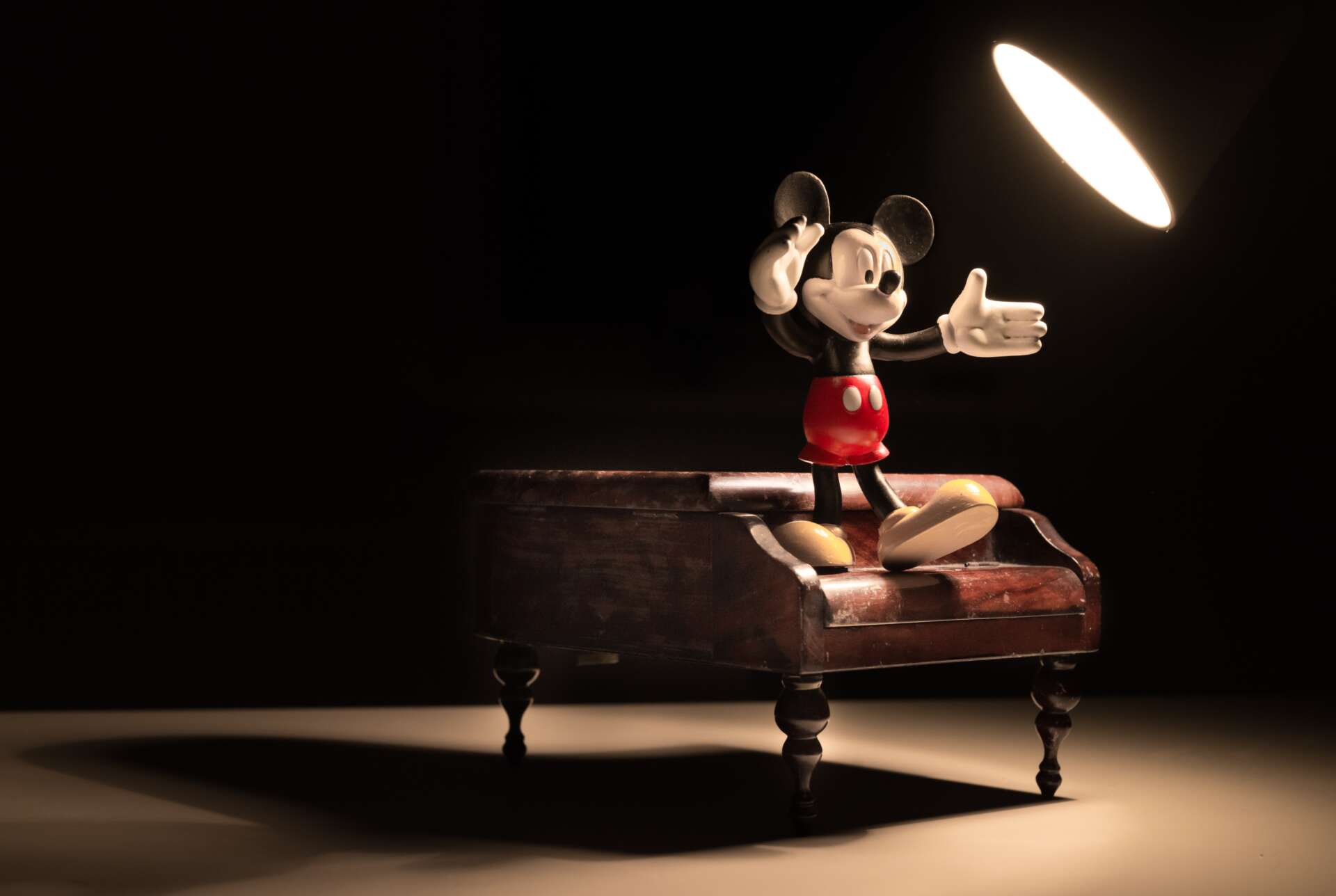 topolino, copertina del post dedicato alle stagioni disneyland paris